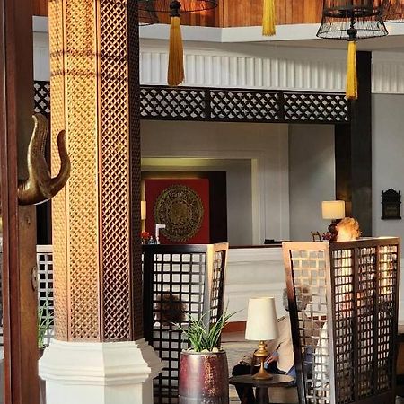 Le Palais Juliana Otel Luang Prabang Dış mekan fotoğraf