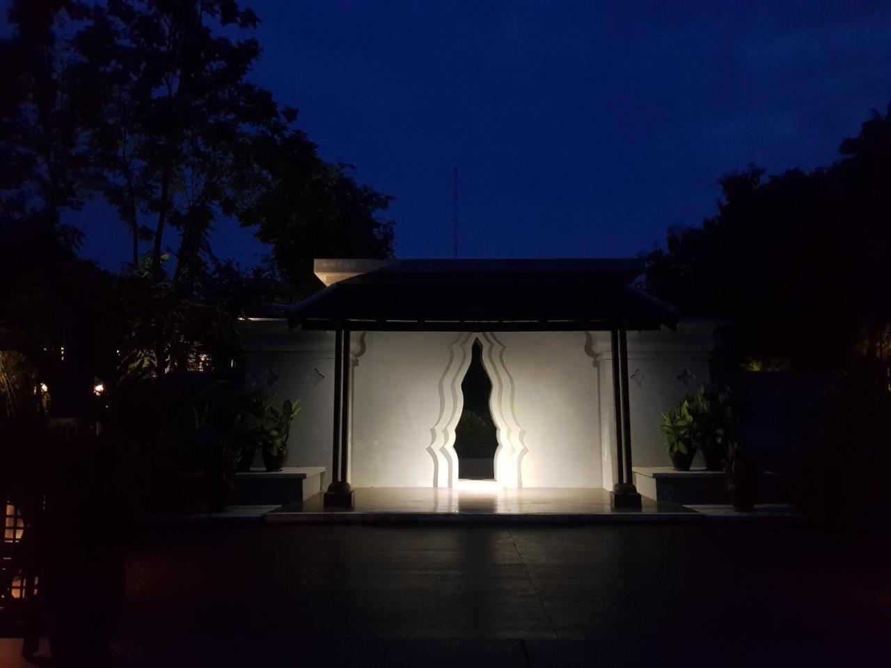 Le Palais Juliana Otel Luang Prabang Dış mekan fotoğraf